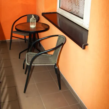 Lila Apartament