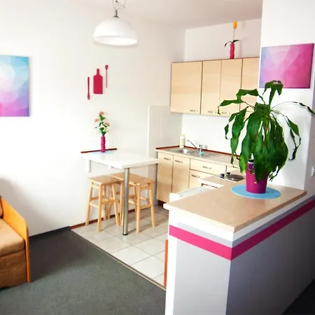 Lila Apartament *