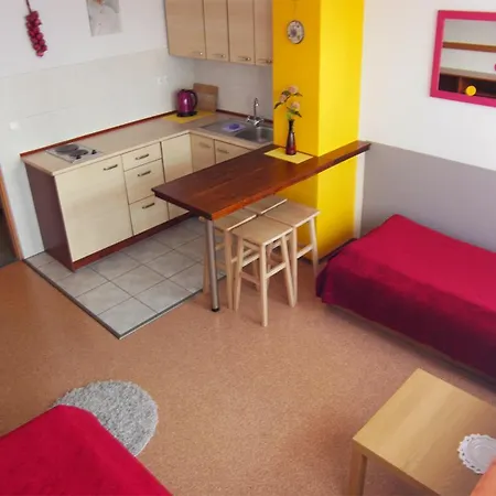 Apartament Lila *